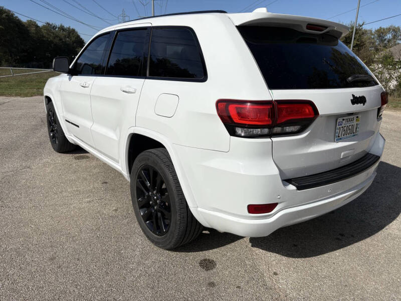 2019 Jeep Grand Cherokee Altitude