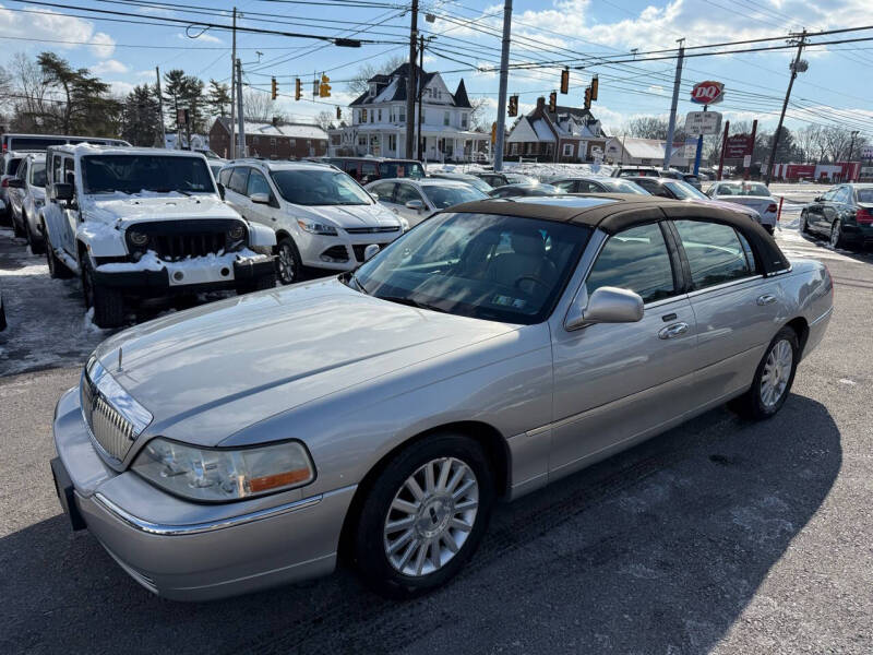 2003 Lincoln Town Car for sale at Masic Motors, Inc. in Harrisburg PA