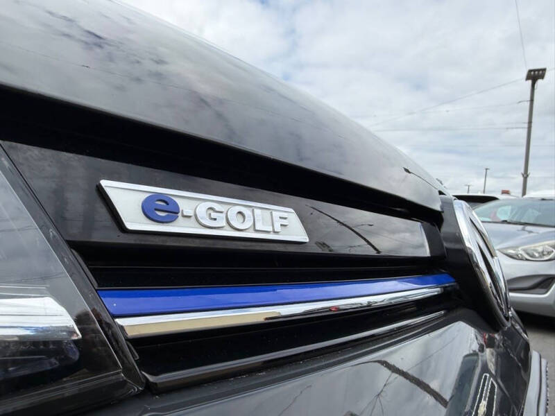 2019 Volkswagen e-Golf SE