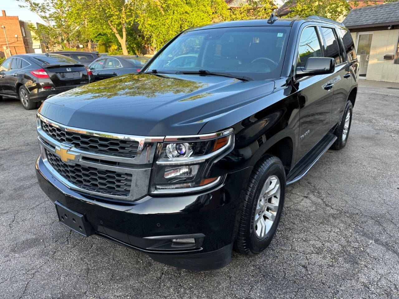 2015 Chevrolet Tahoe for sale at Kelly Auto Group in Cleveland, OH