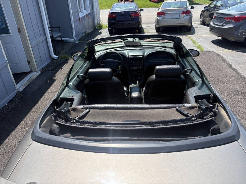 2001 Ford Mustang