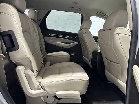 2020 Buick Enclave Essence