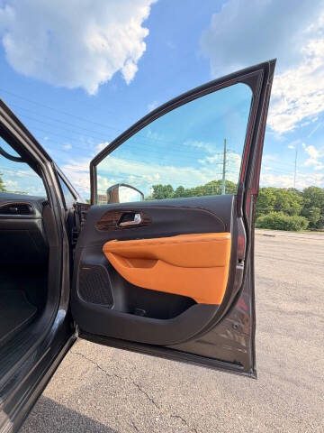 2022 Chrysler Pacifica Pinnacle