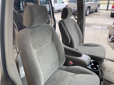 2005 Toyota Sienna XLE 7 Passenger