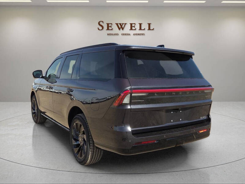 2026 Lincoln Navigator Reserve