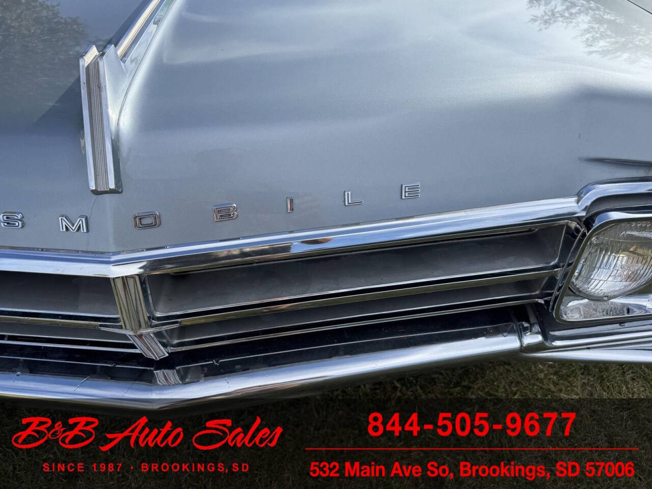 1965 Oldsmobile Starfire 57