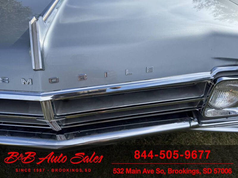 1965 Oldsmobile Starfire