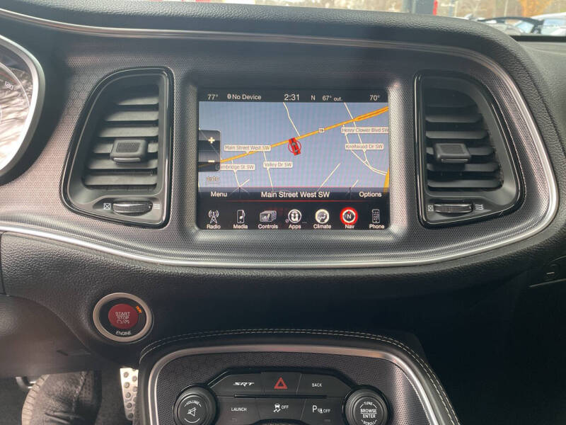 2015 Dodge Challenger SRT 392