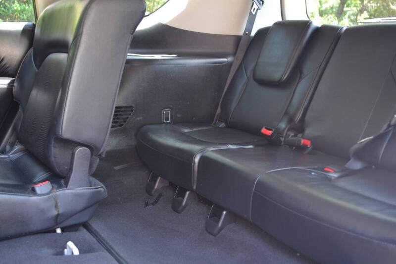 2017 Nissan Armada SL