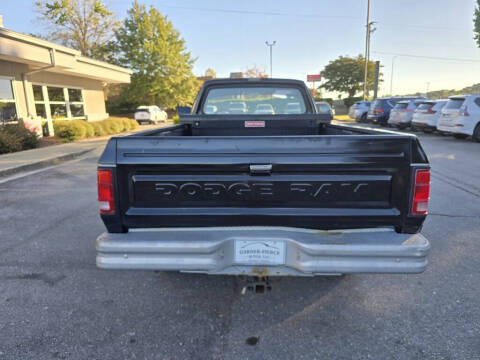 1988 Dodge RAM 100
