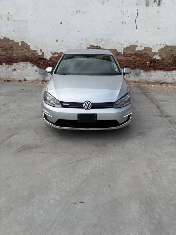 2016 Volkswagen e-Golf SE