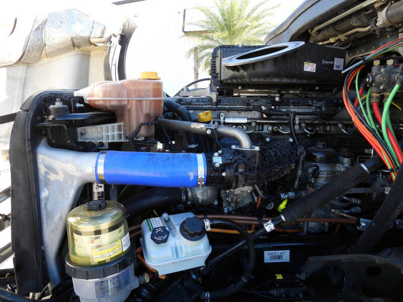 2022 Freightliner Cascadia