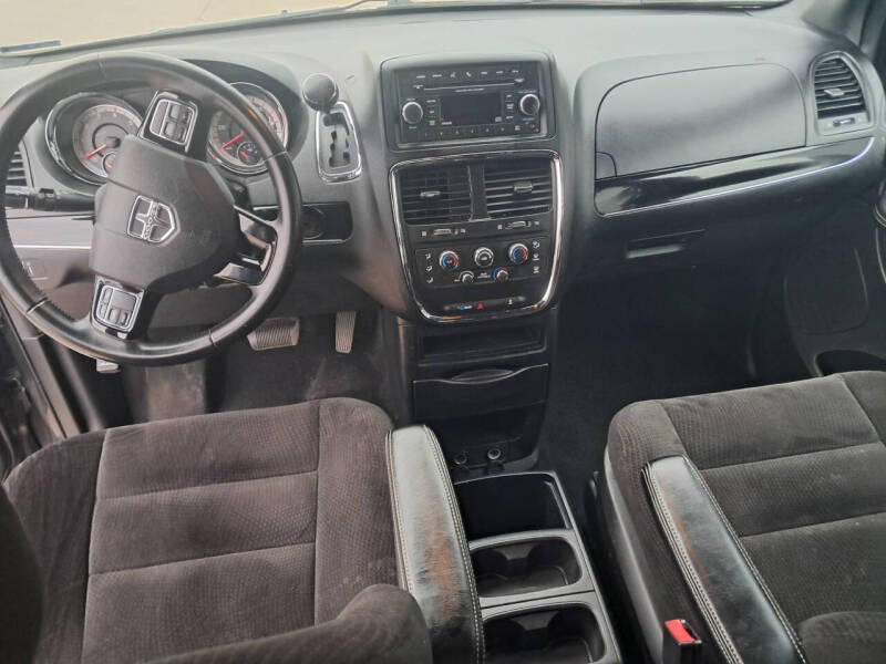 2014 Dodge Grand Caravan SE
