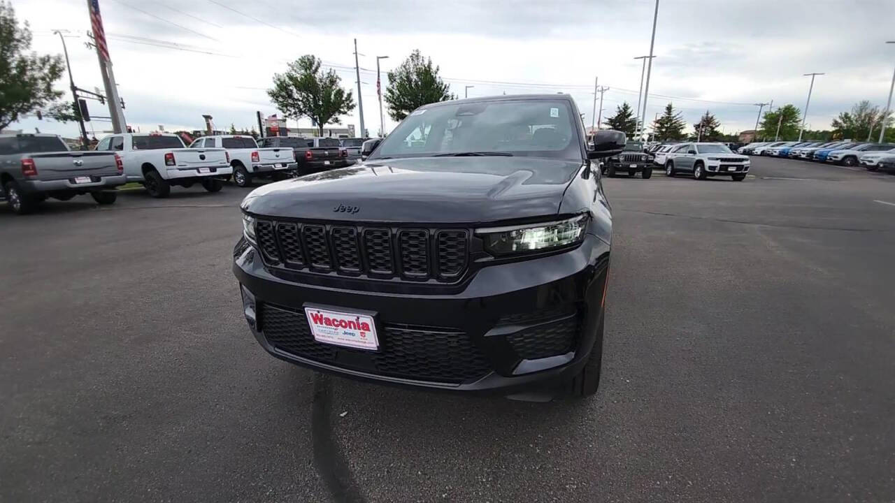 2024 Jeep Grand Cherokee for sale at Victoria Auto Sales in Victoria, MN