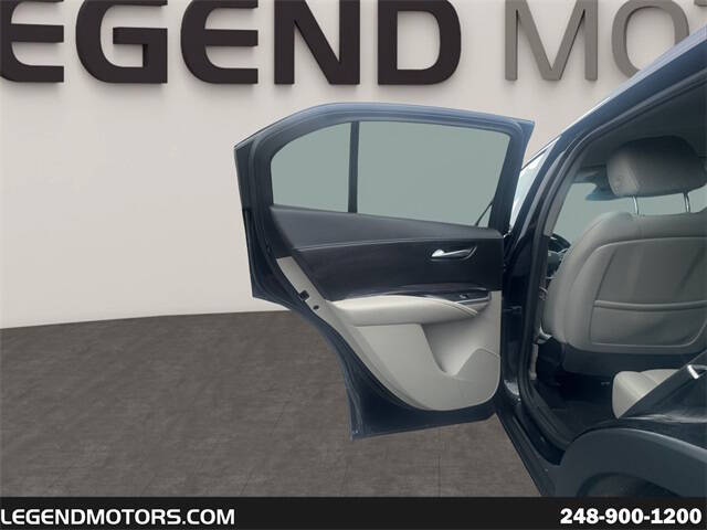 2022 Cadillac XT4 Luxury