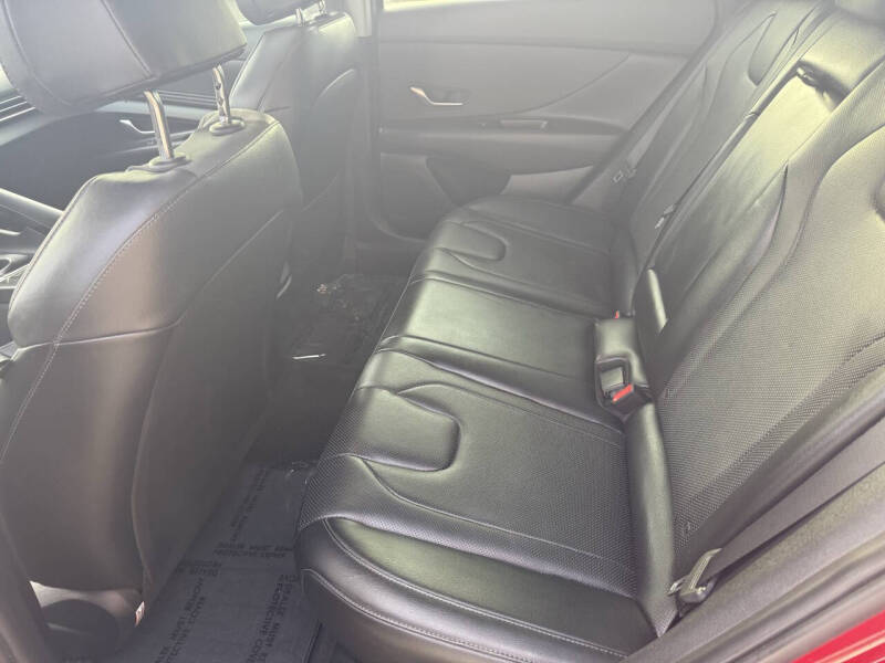 2022 Hyundai Elantra Hybrid Limited