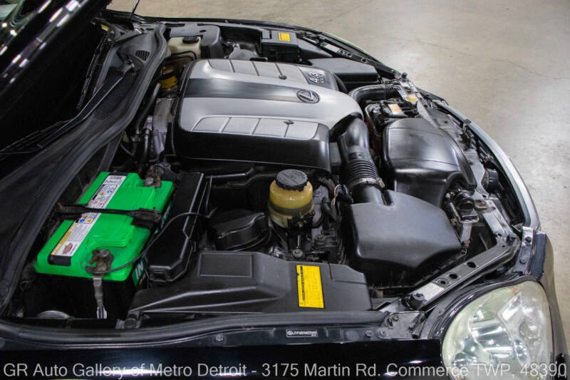 2004 Lexus SC 430