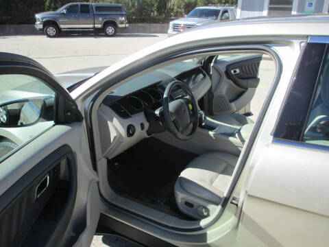 2011 Ford Taurus SEL