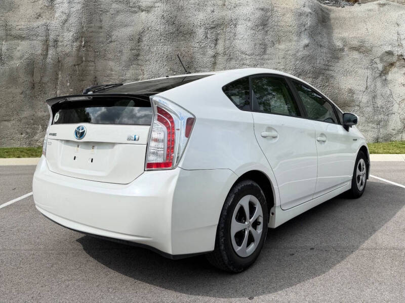 2012 Toyota Prius Two