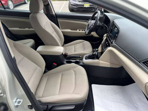 2017 Hyundai Elantra Value Edition