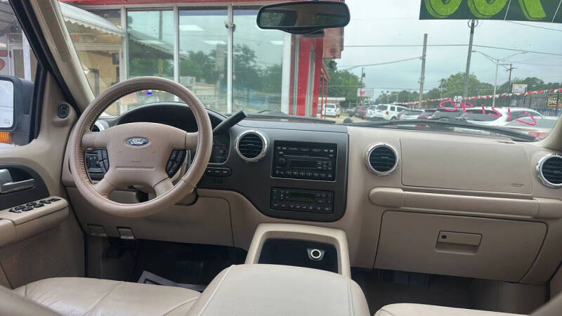2004 Ford Expedition Eddie Bauer