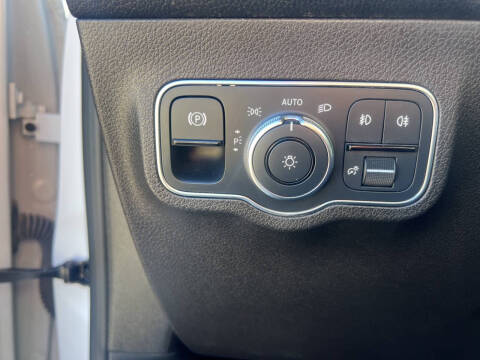 2021 Mercedes-Benz GLB GLB 250