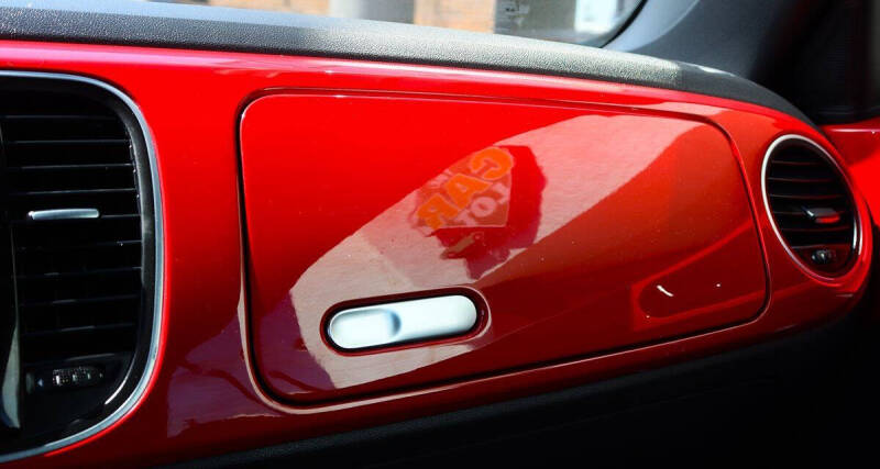 2018 Volkswagen Beetle Convertible 2.0T SE