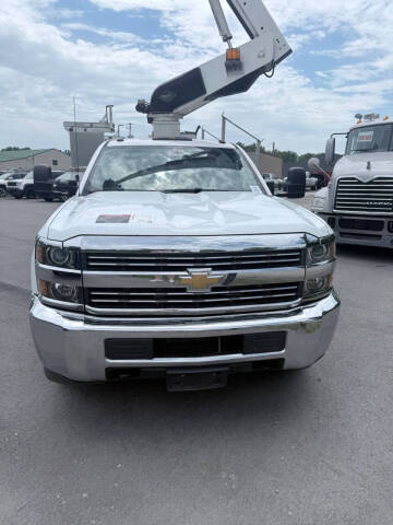 2016 Chevrolet Silverado 3500HD CC