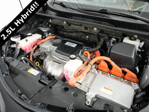 2017 Toyota RAV4 Hybrid XLE