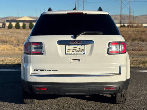 2017 GMC Acadia Limited