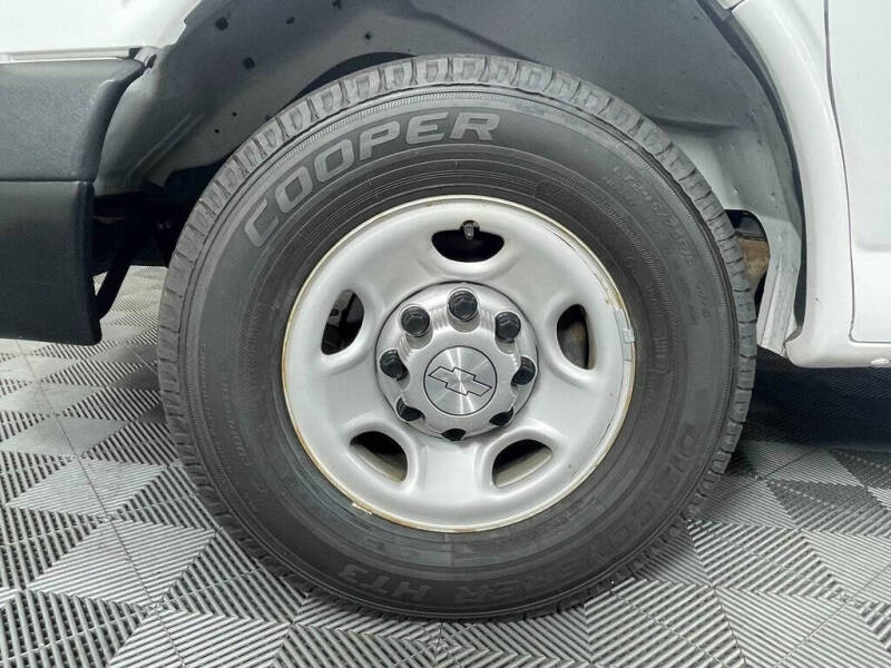 2016 Chevrolet Express LS 2500