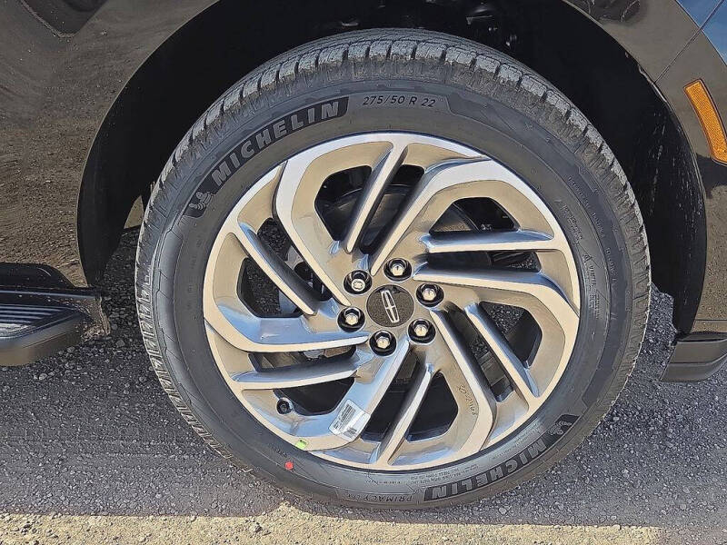 2026 Lincoln Navigator Premiere