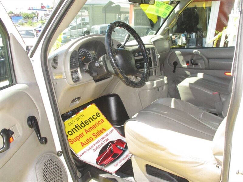 2004 Chevrolet Astro