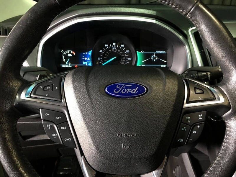 2017 Ford Edge Titanium