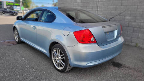 2005 Scion tC
