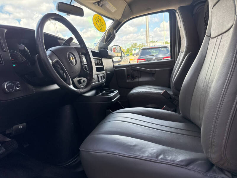 2020 Chevrolet Express 2500