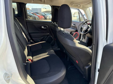 2023 Jeep Renegade Trailhawk