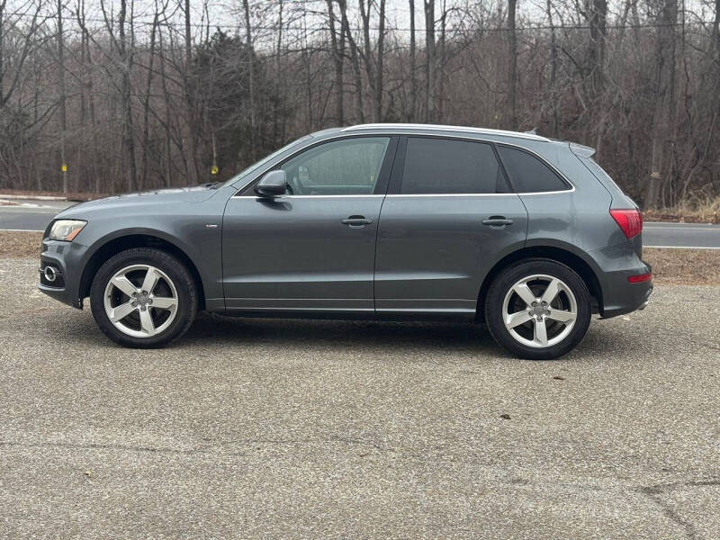 2012 Audi Q5 3.2 quattro Premium Plus