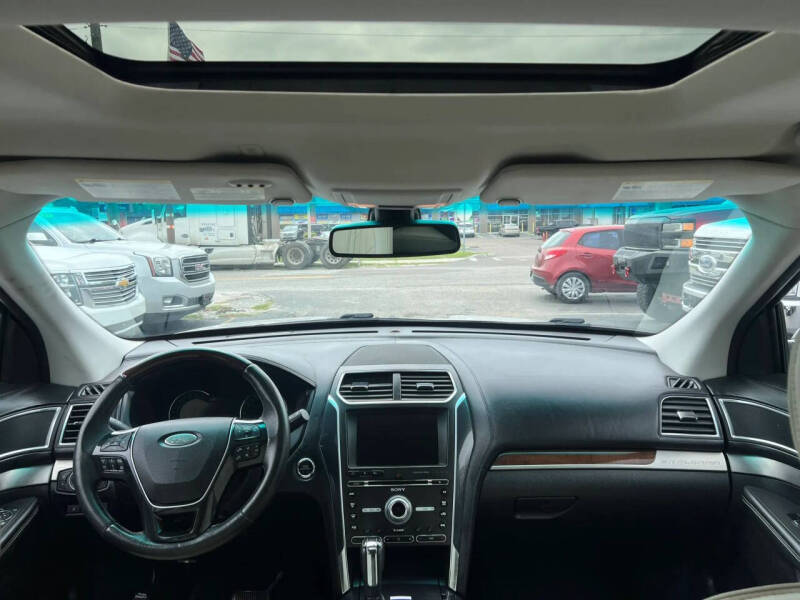 2016 Ford Explorer Platinum