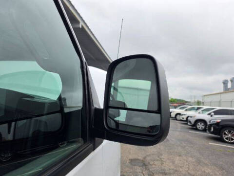 2018 GMC Savana 2500
