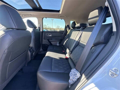 2025 Nissan Rogue Platinum