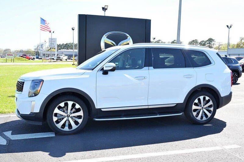 Used 2022 Kia Telluride S with VIN 5XYP6DHC0NG265134 for sale in Lafayette, LA
