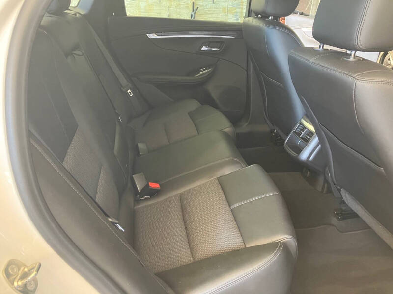 2018 Chevrolet Impala LT