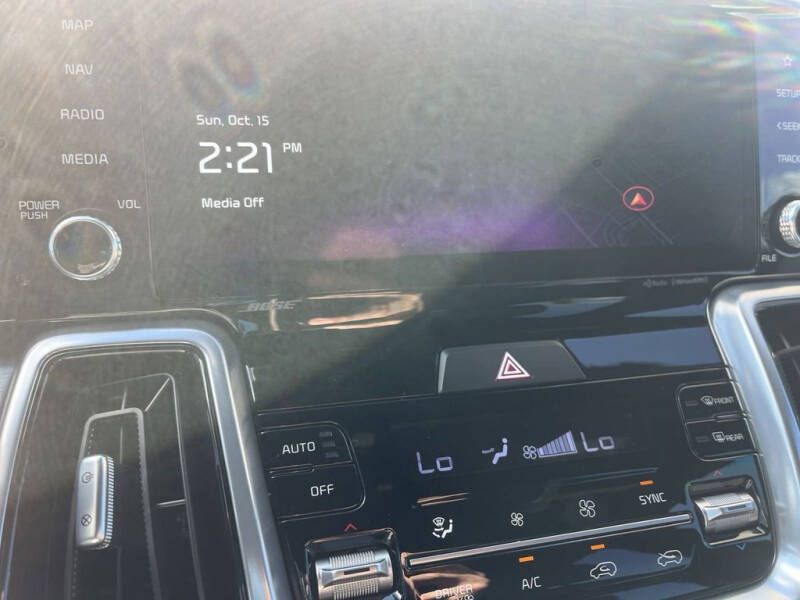 2023 Kia Sorento Plug-In Hybrid SX Prestige