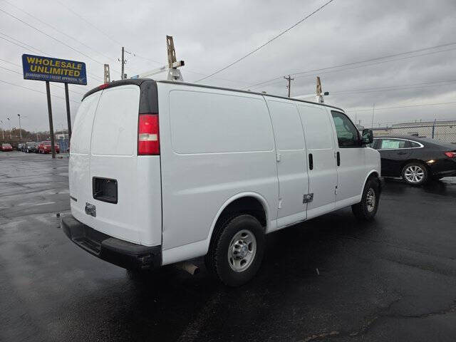 2017 Chevrolet Express 2500