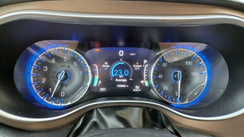 2017 Chrysler Pacifica Touring-L Plus