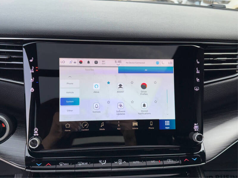 2024 Jeep Wagoneer Series III