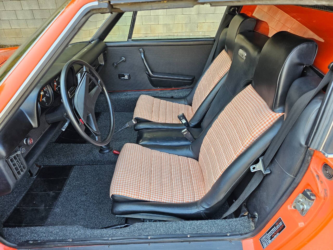 1974 Porsche 914 35