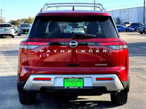 2023 Nissan Pathfinder Platinum