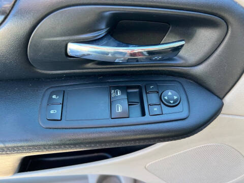 2017 Dodge Grand Caravan SE